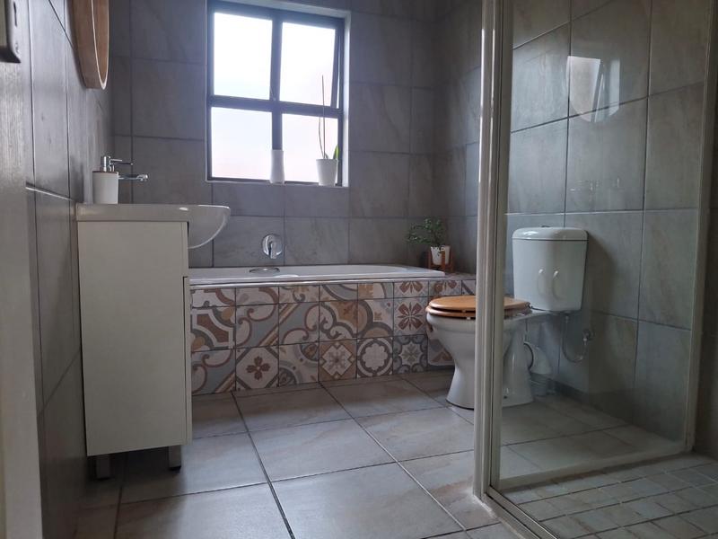 3 Bedroom Property for Sale in Glen Lilly Western Cape